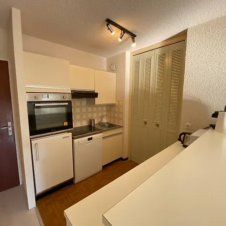 Appartement C219 -2 Pieces Avec Parking Proche