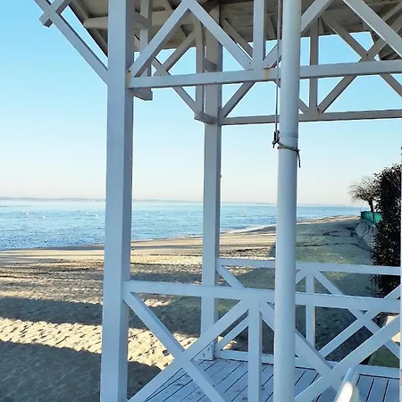 C219 -2 Pieces Avec Parking Proche * Arcachon