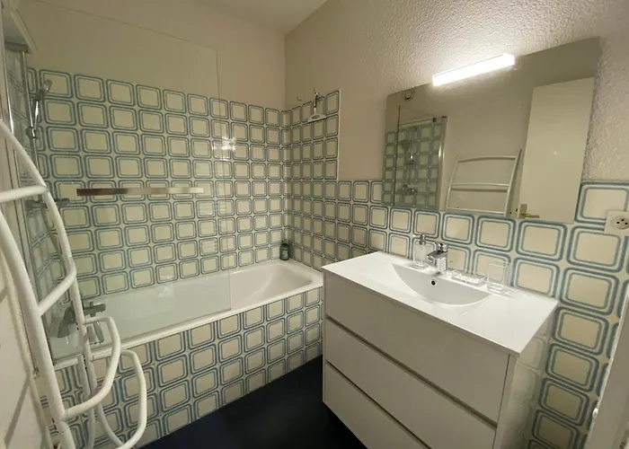 C219 -2 Pieces Avec Parking Proche * آركاشو